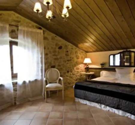 L'avellana *